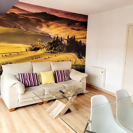 Amplio Piso Luminoso Cerca Del Camino Y Catedral C3