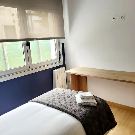 Lägenhet Amplio Piso Luminoso Cerca Del Camino Y Catedral C3